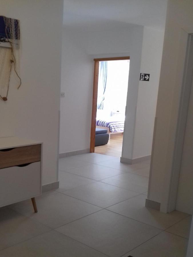 Holiday Home With Sea View ヴルブニク エクステリア 写真